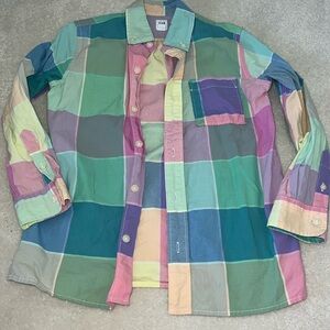 Gap long sleeve button down shirt